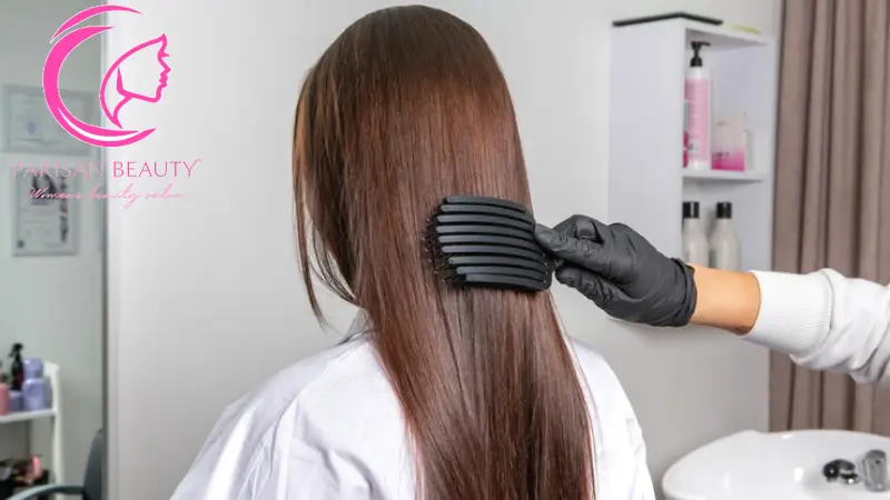 آیا کراتین و بوتاکس مو برای موهای رنگ شده و دکلره شده مناسب است؟ راهنمای کامل احیا و صافی موهای آسیب دیده